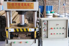 三維扣板機(jī)